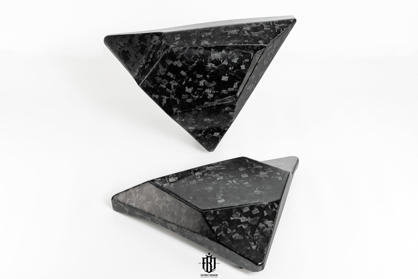Harley Davidson Touring Carbon Fiber Triangle Side Covers in Forged Carbon