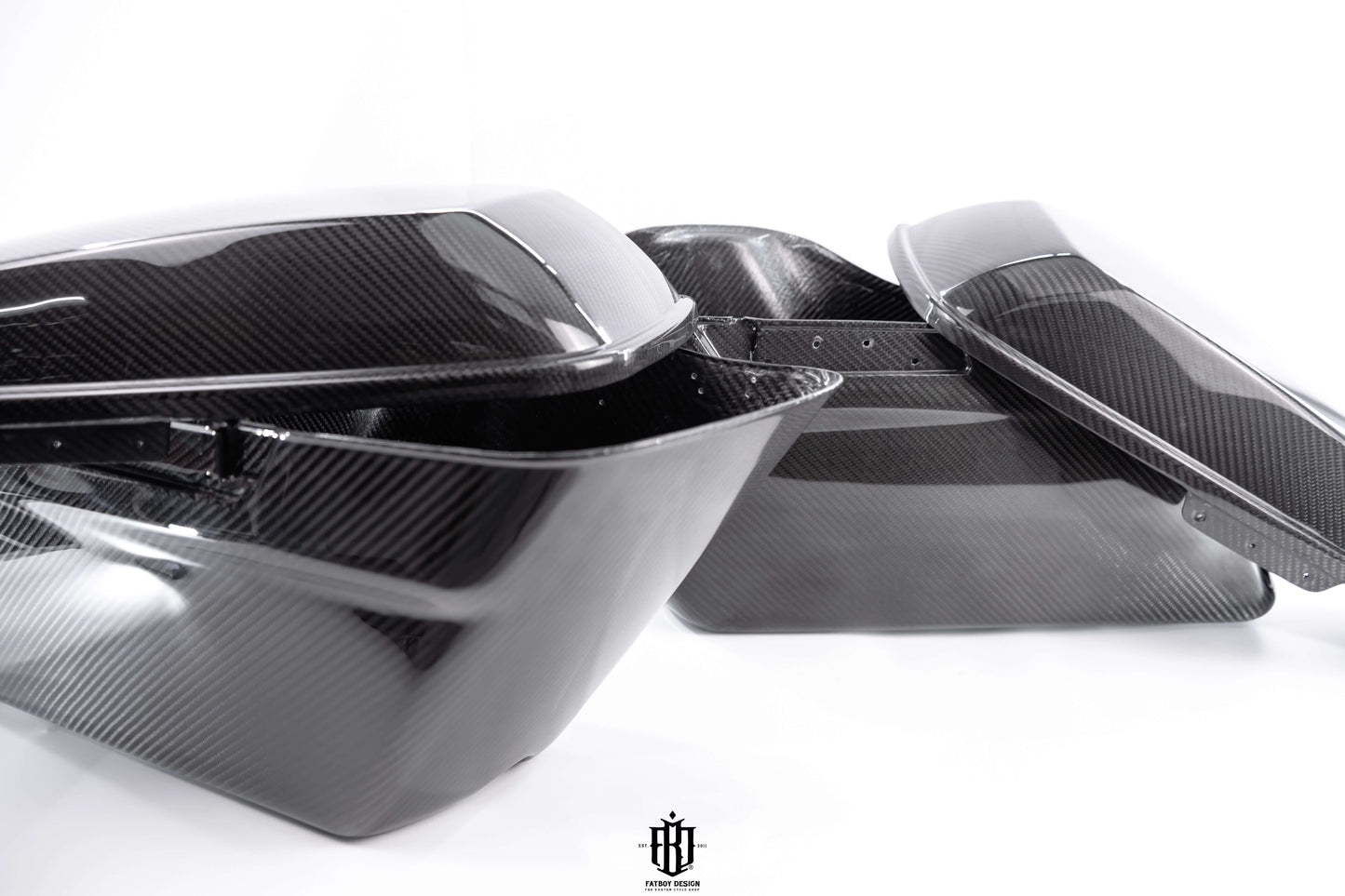 Harley Touring Carbon Fiber Saddle Bags + lids