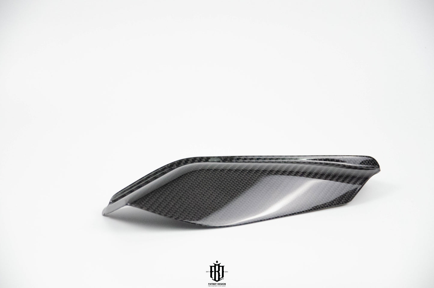 Harley Touring Carbon Fiber Heat Guard in Twill Carbon