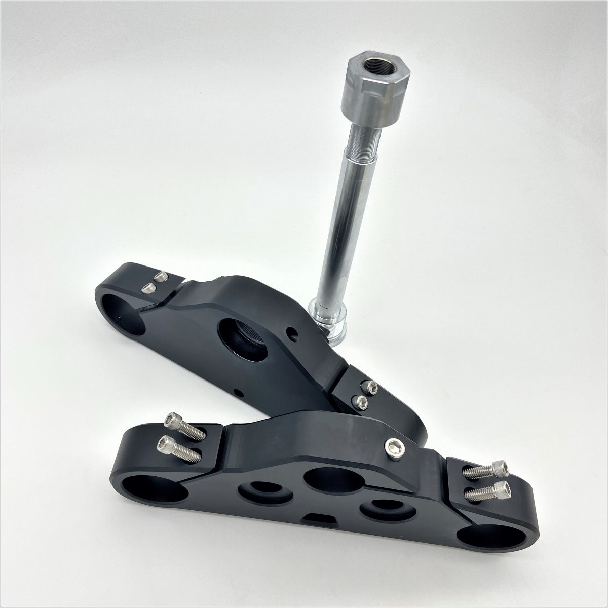 GeezerEngineering 49 mm Wide Glide Triple-Trees for Harley