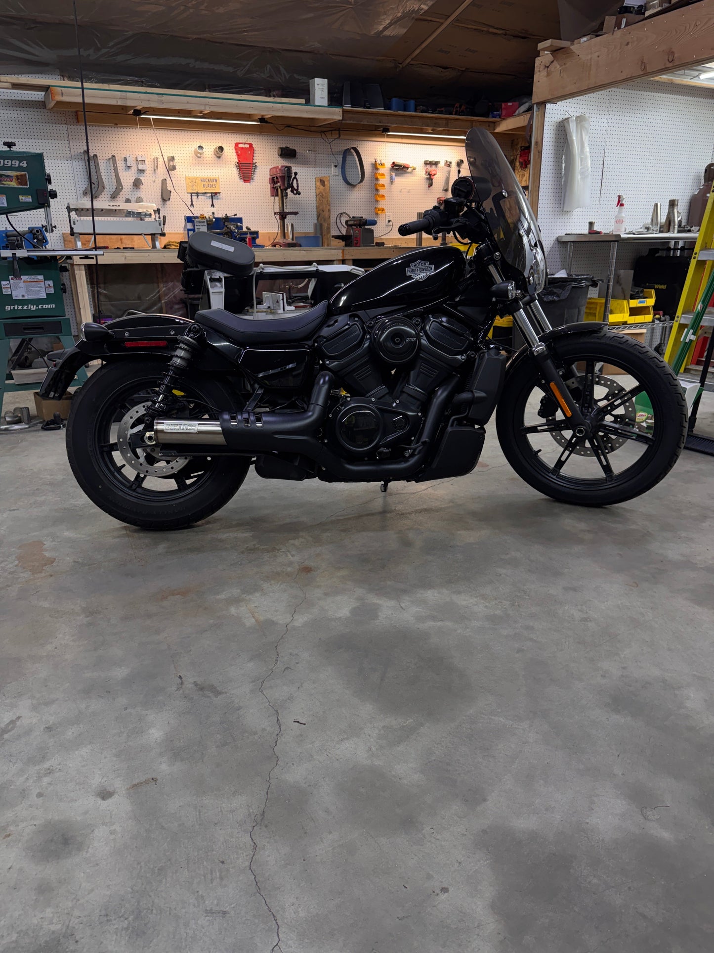 Nightster 975 slip on Bernings Performance