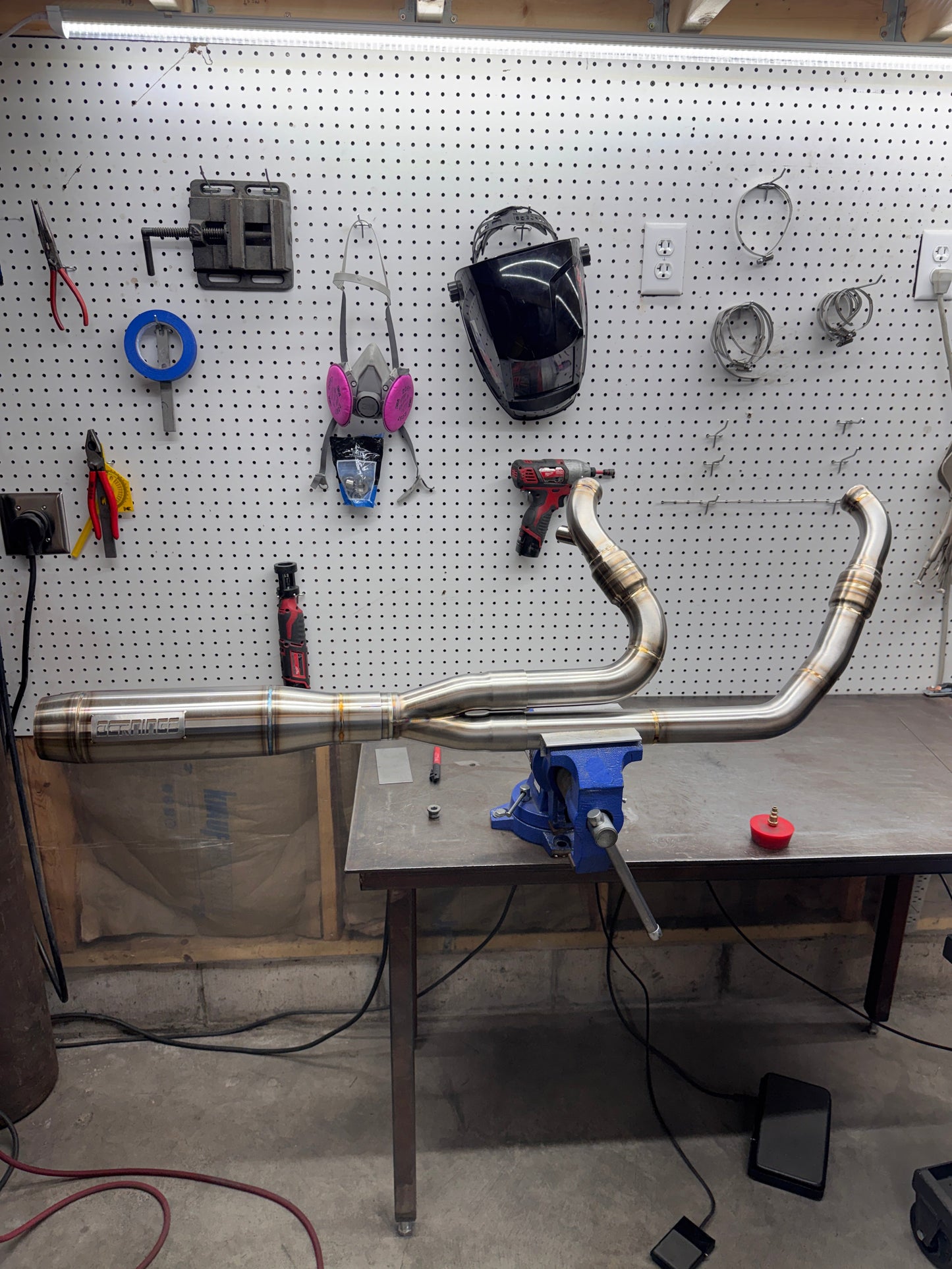 M8 softail 2-1 exhaust system Bernings Performance
