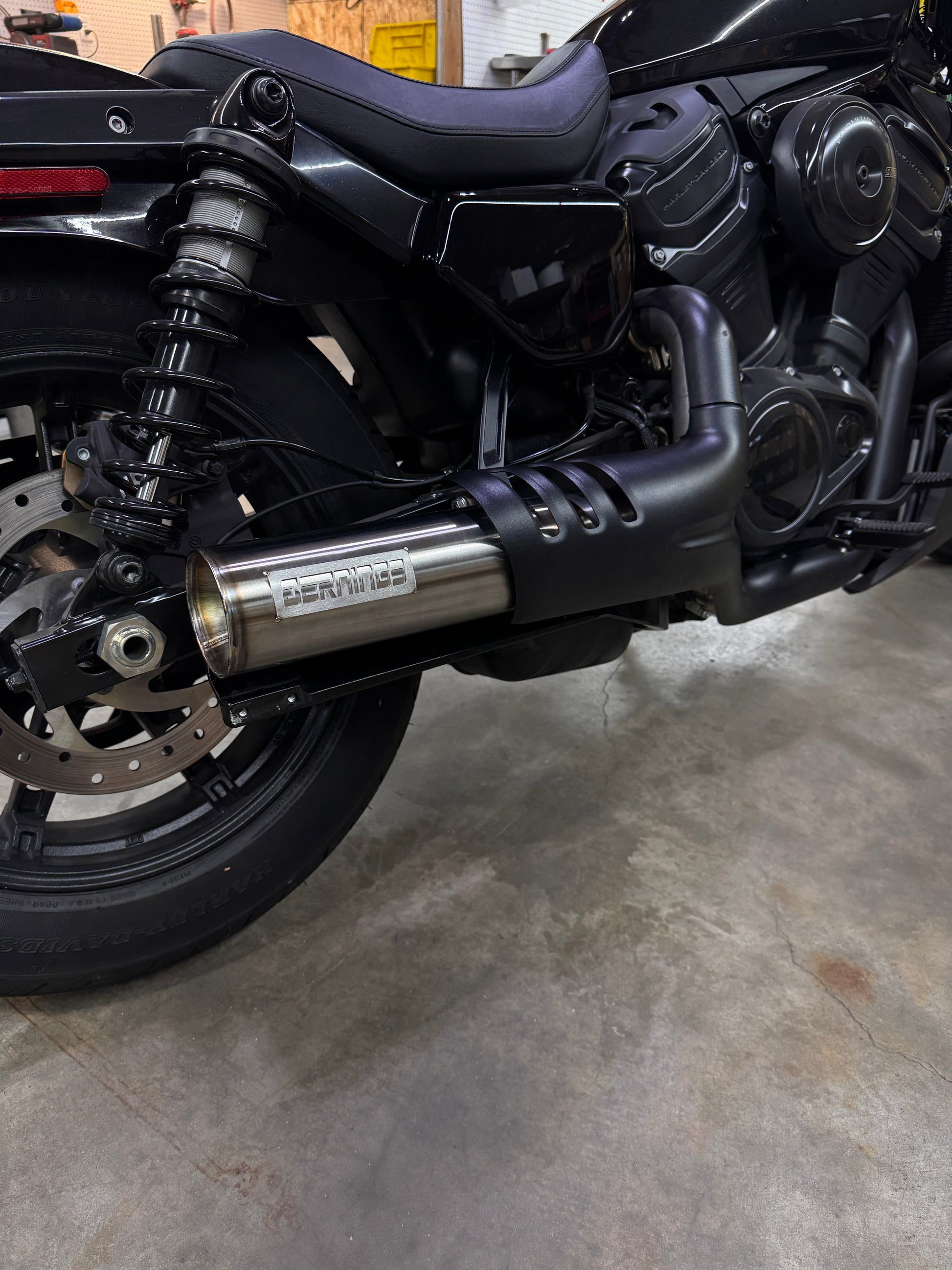 Nightster 975 slip on Bernings Performance