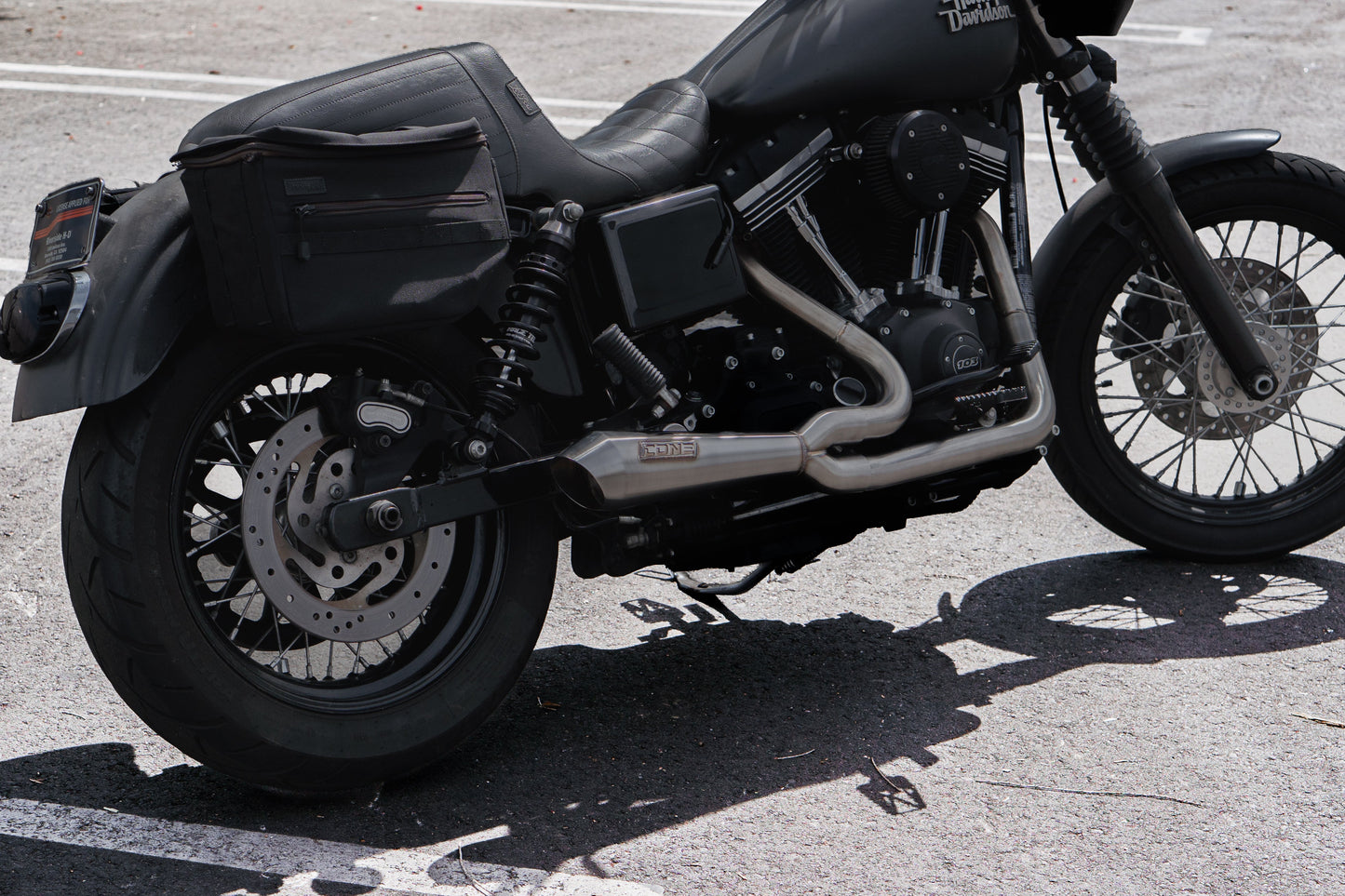 06-17 Harley-Davidson Twin Cam Dyna Sweeper