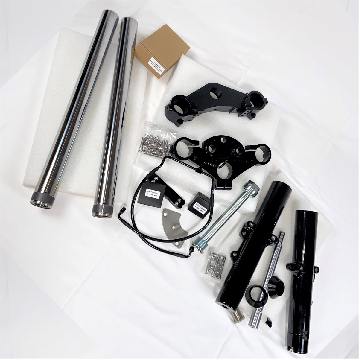 GeezerEngineering Triple-Tree, Fork-Slider, 49 mm Tubes, Rebuild Kit for Harley 2013 & earlier Touring