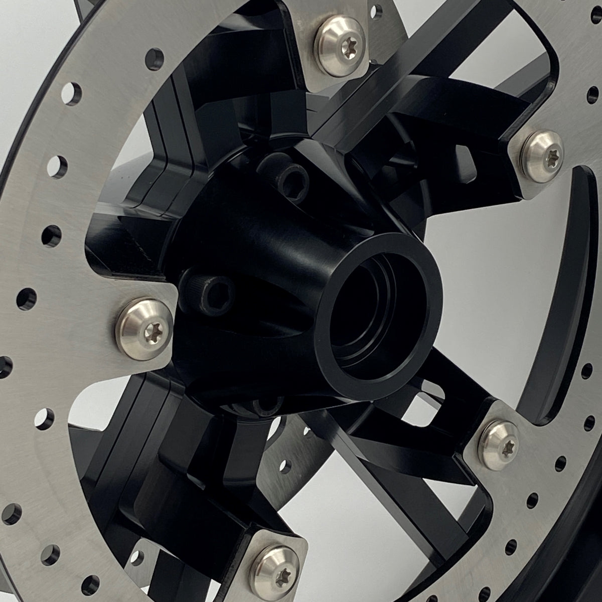GeezerEngineering Enforcer or Impeller style forged 19" or 21" front wheel for Harley
