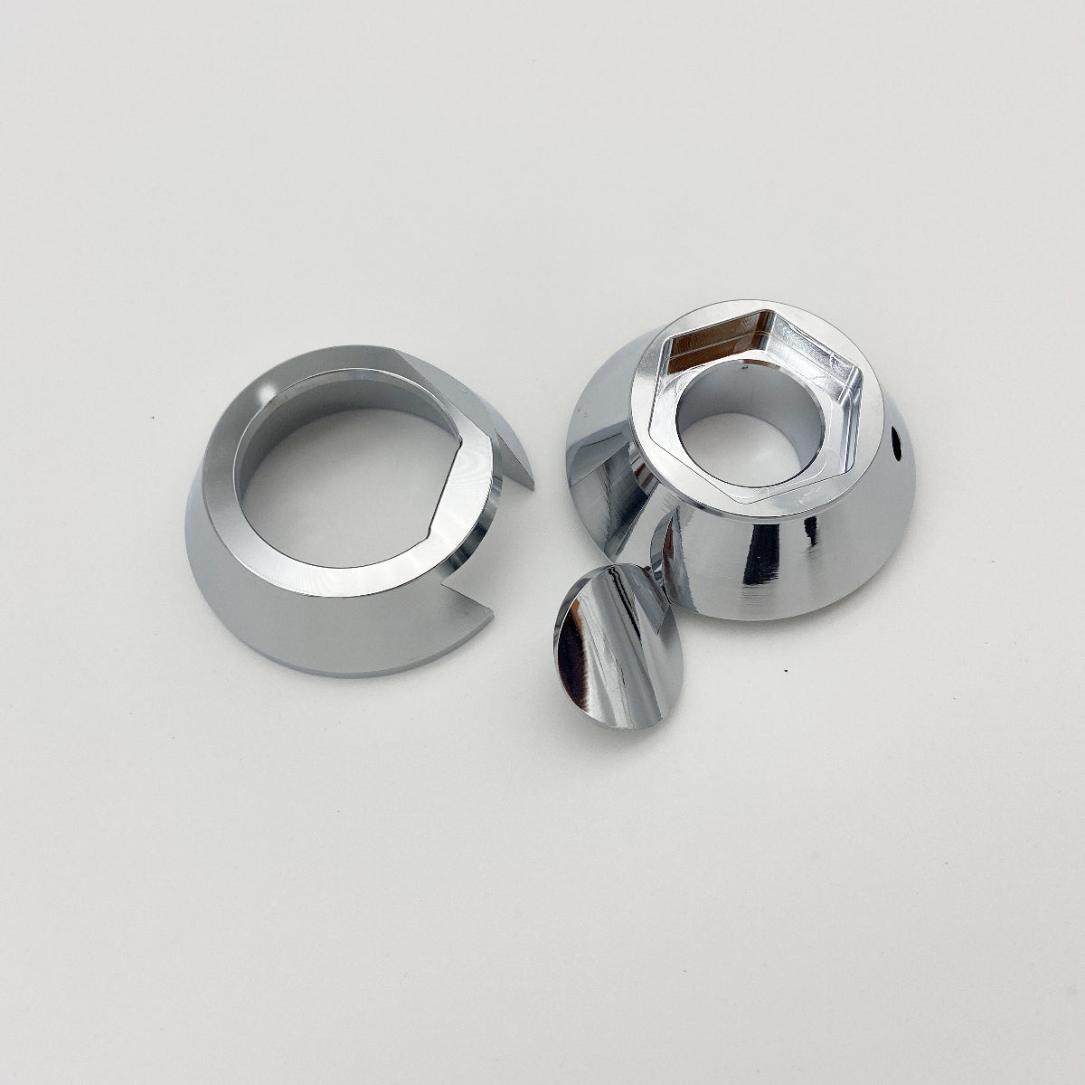 GeezerEngineering 19" or 21" Wheel Cone Spacers chrome for Harley